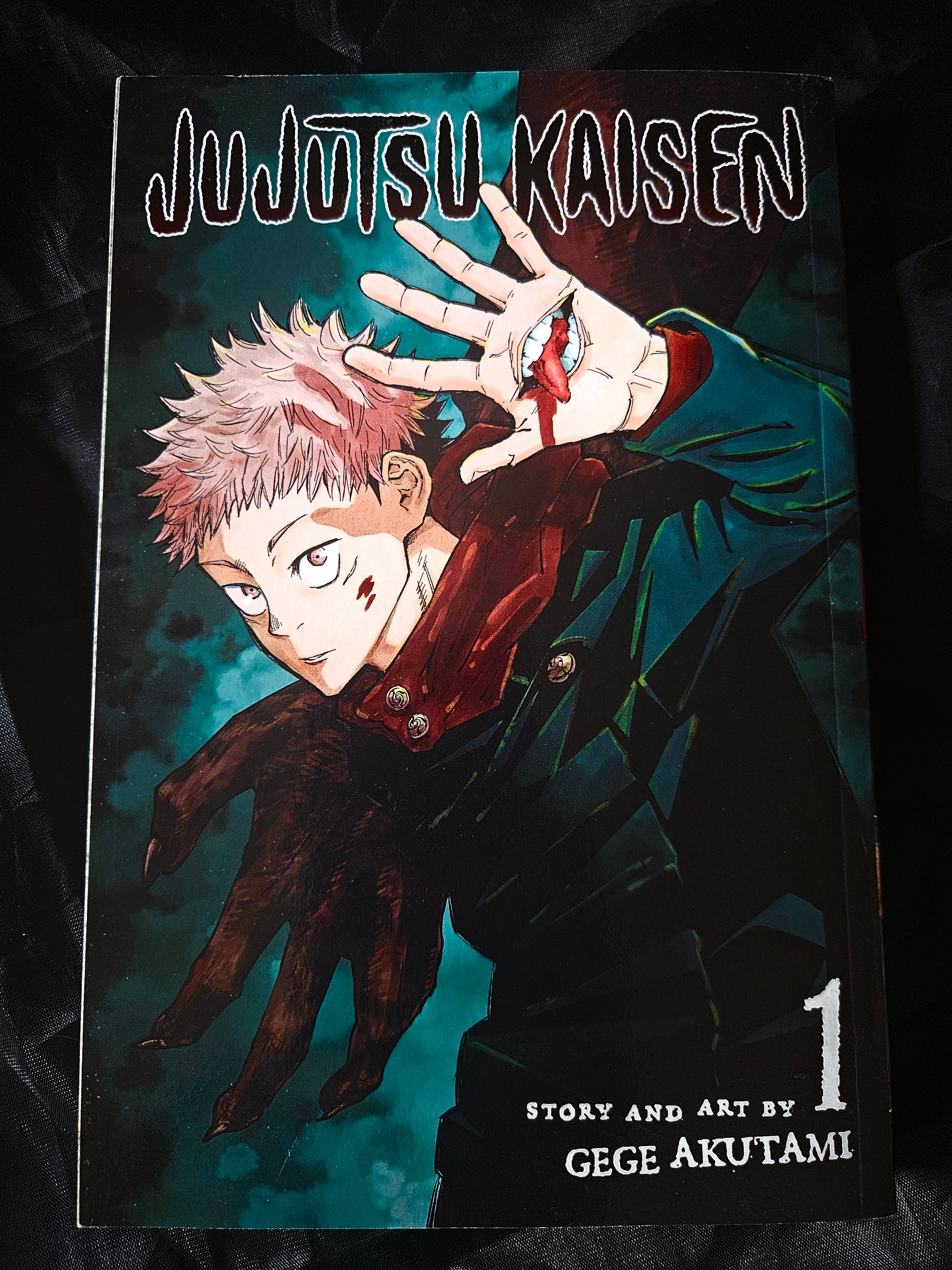 Jujutsu Kaisen Volume 1